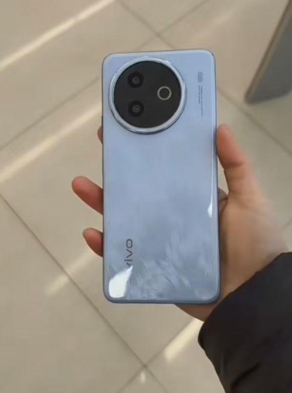 1249元拿下vivo Y300i,抗摔长续航,性价比绝了!